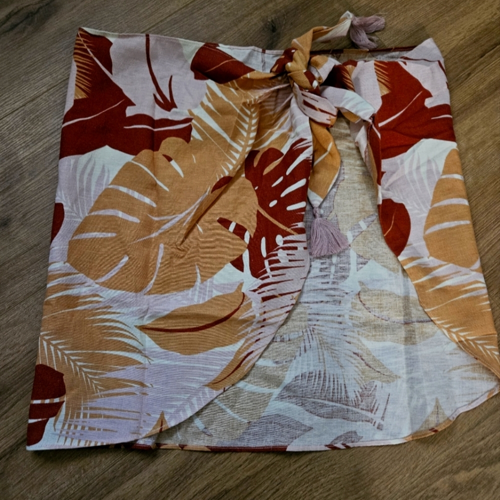 L Space Salinas Sarong